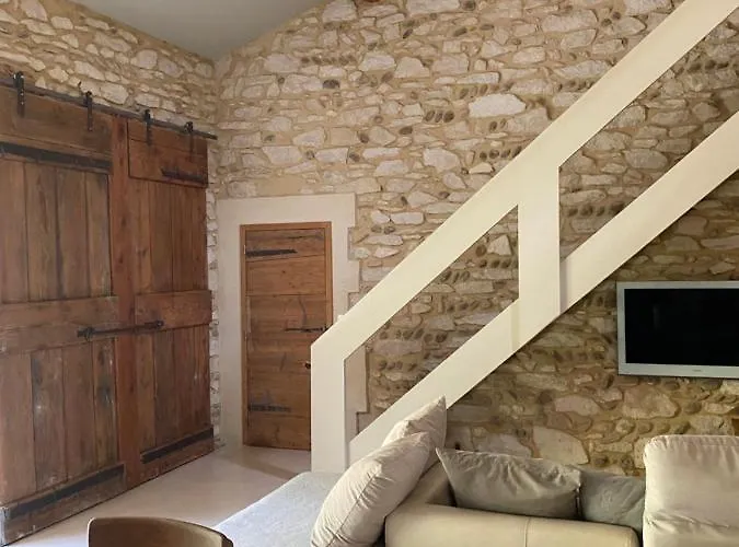 Appartement Cecile - Campagne Avec Piscine Commune - Eyragues